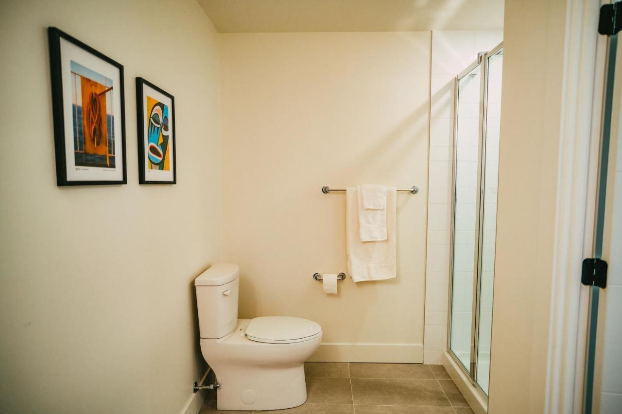 Chic Cozy Retreat - 2Br - Stunning North End Views Apartment Халифакс Екстериор снимка