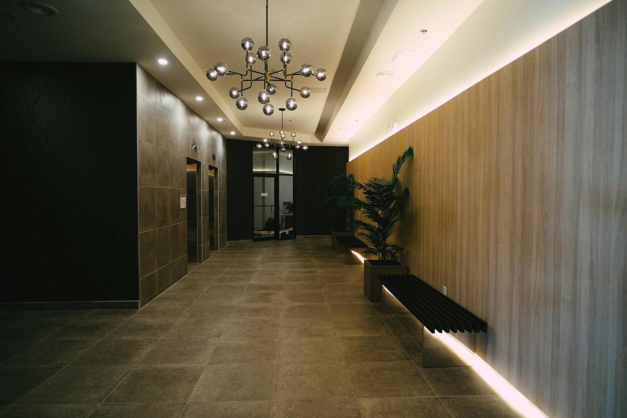 Chic Cozy Retreat - 2Br - Stunning North End Views Apartment Халифакс Екстериор снимка